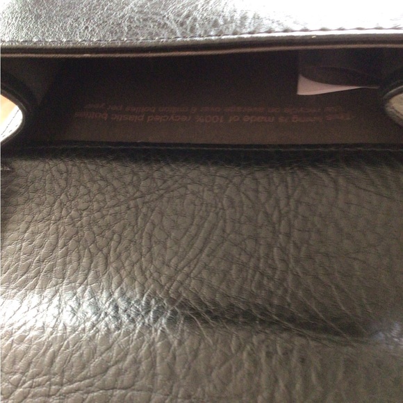 Matt & Nat crossbody Purse - Picture 5 of 8